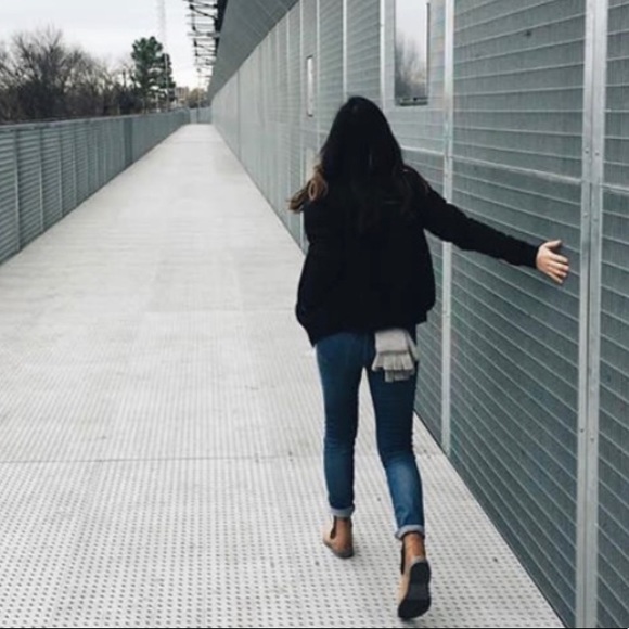 Leibeskind Leather Chelsea Boots - Picture 2 of 16